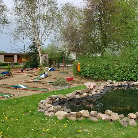 Semesterbostad Rosa *