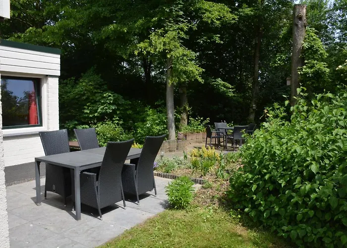 Rosa Симпелвелд